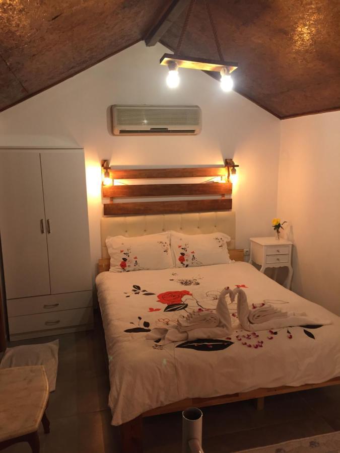 Deluxe Çift Kişilik veya İki Yataklı Oda